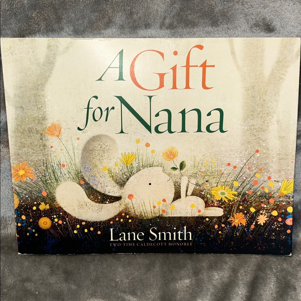 !*KIDS BOOKS 4/$10*! A Gift for Nana by Lane Smith, Paperback, 2022